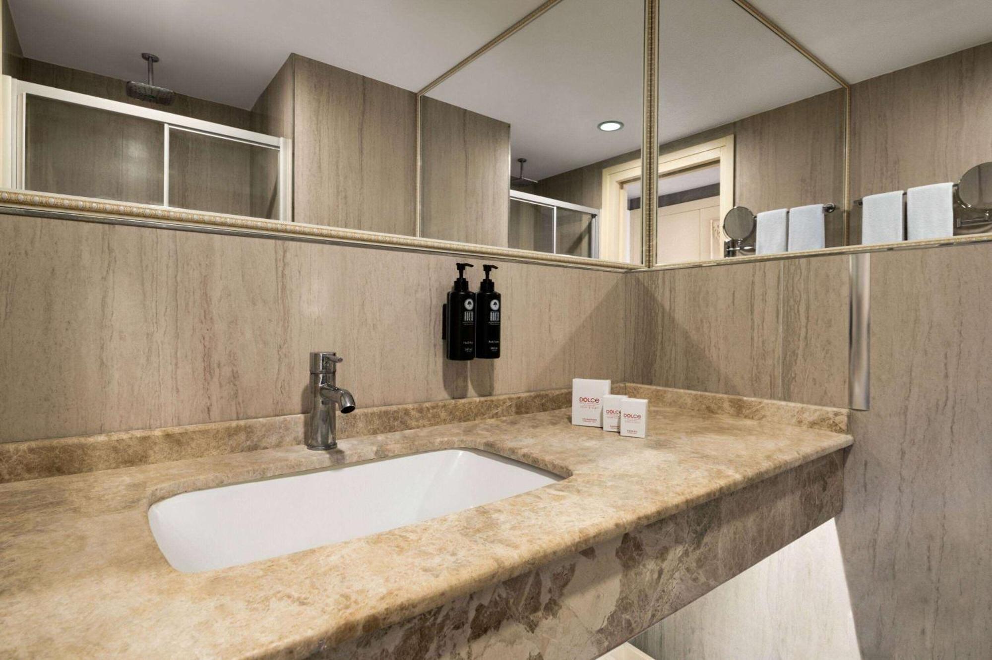 Dolce By Wyndham Cesme อาเลอเจอติ ภายนอก รูปภาพ
